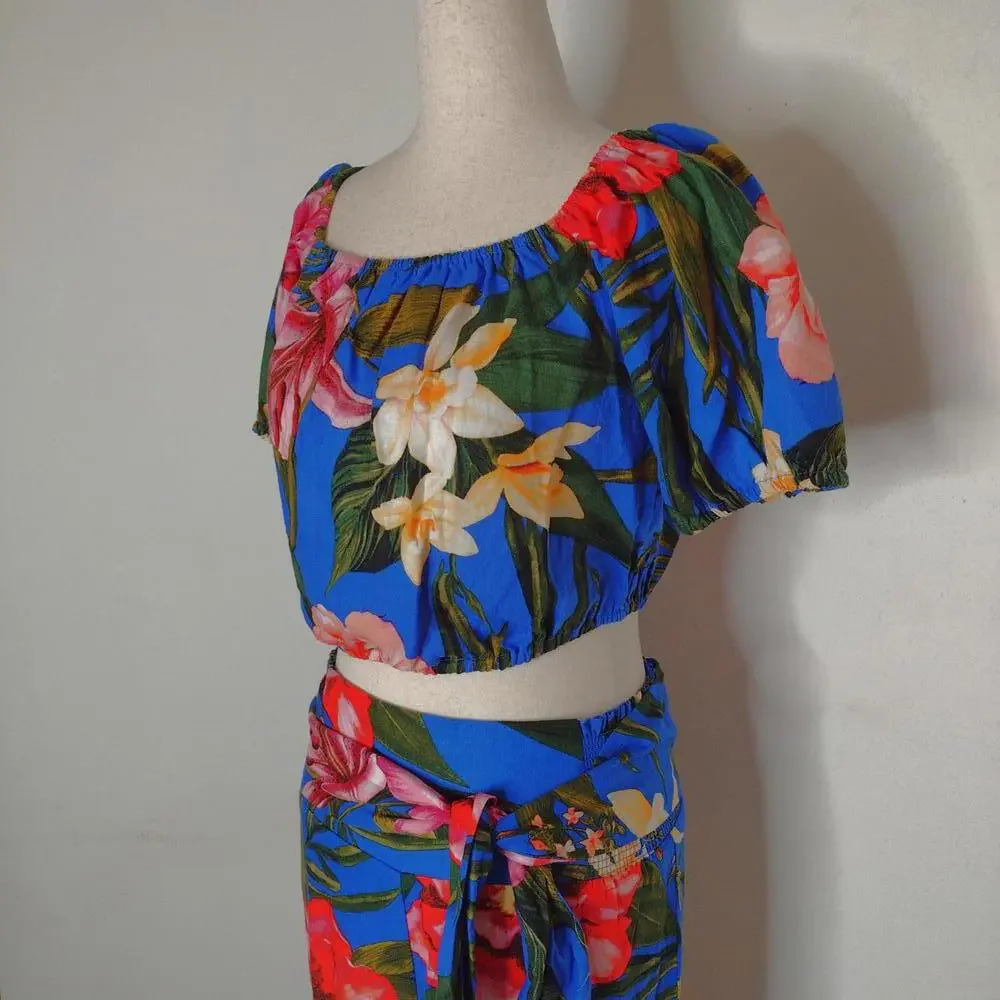 NWT Cupcakes and Cashmere Women's Blue Floral/Blouse and Pants Outfit Size XS